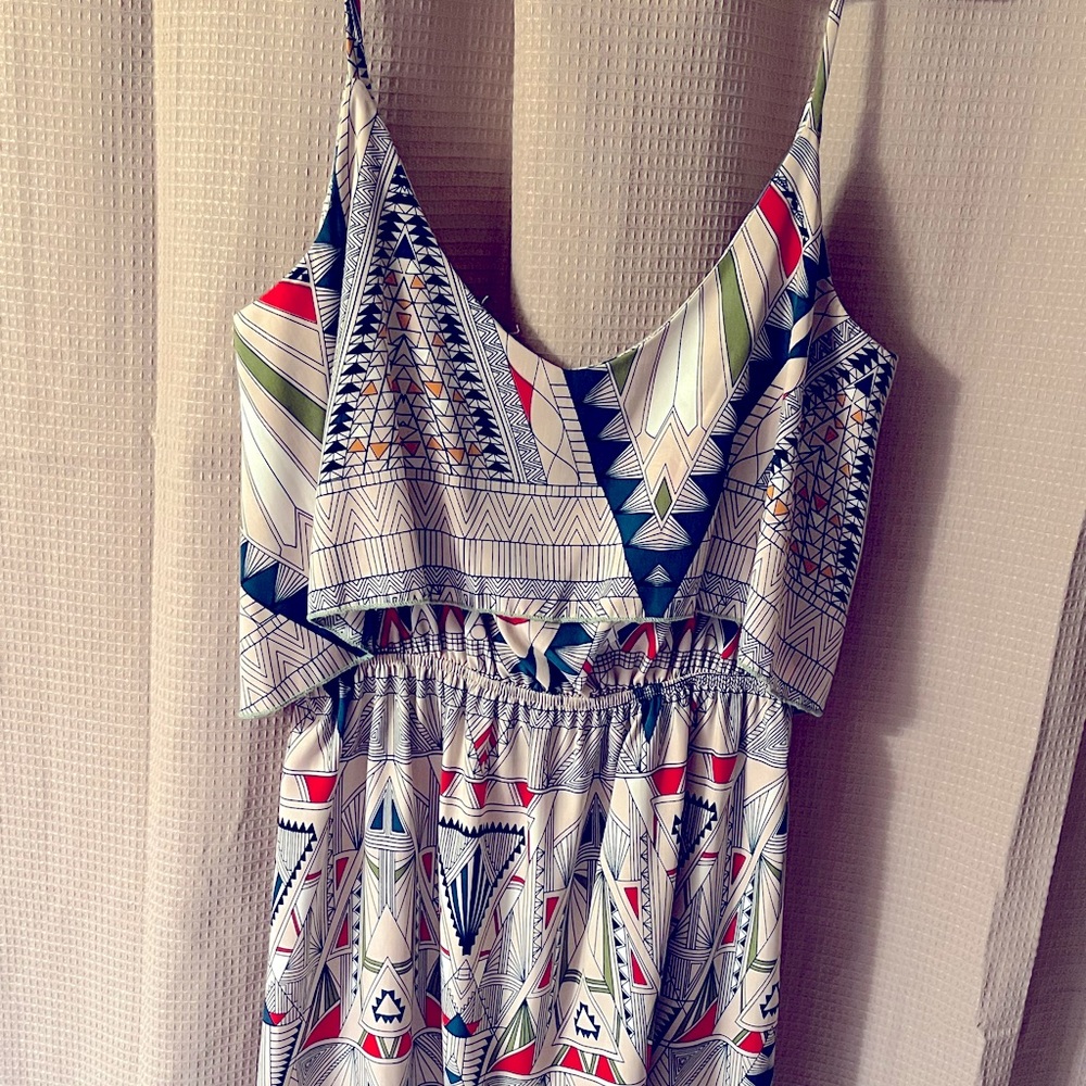 Silk Mini dress. Multi-colored tribal pattern. Size: Medium LIKE NEW.